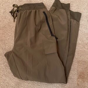 Women’s Olive Green Jogger Pants with Cargo Pocket